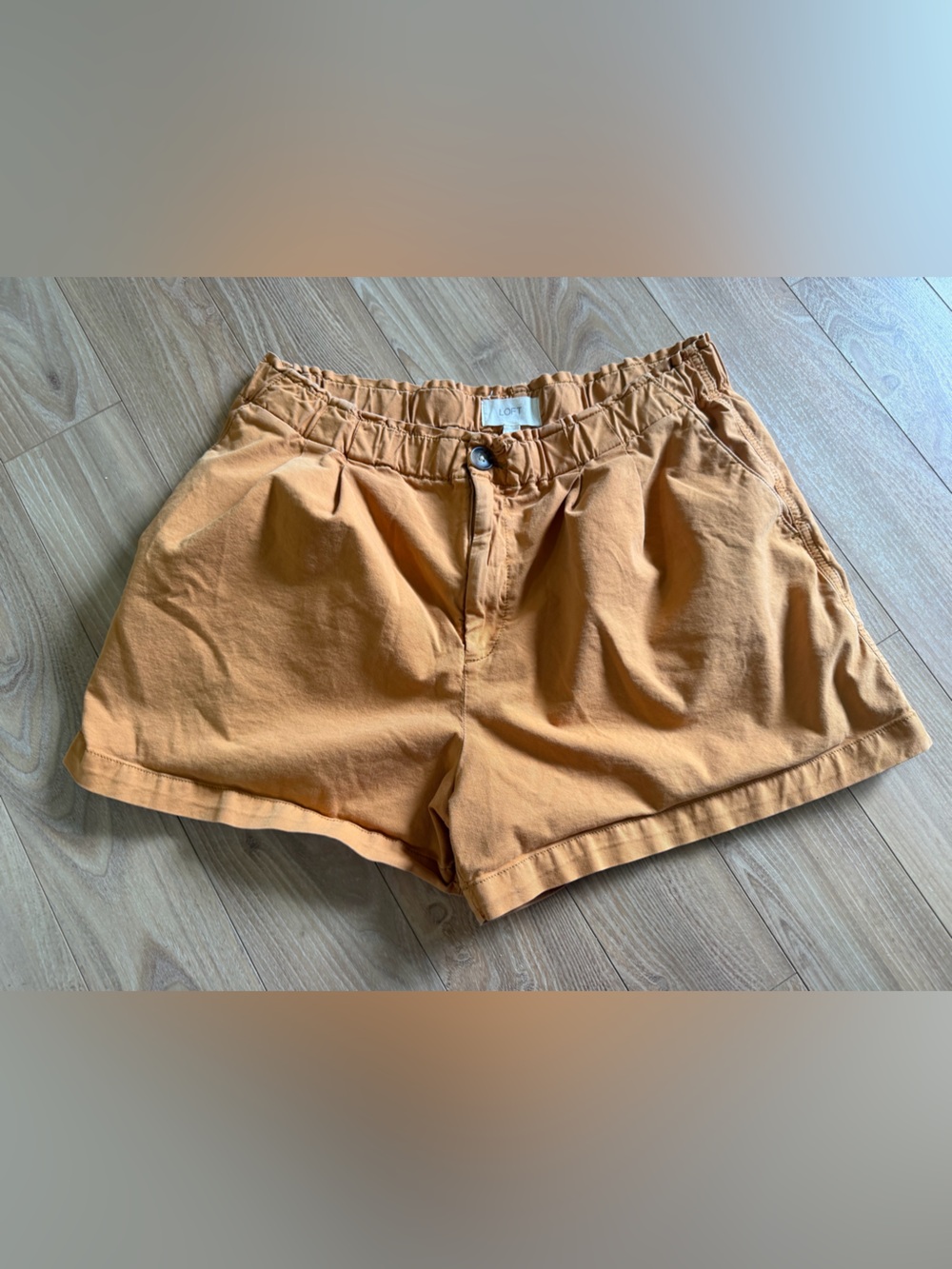 LOFT women’s shorts - size large